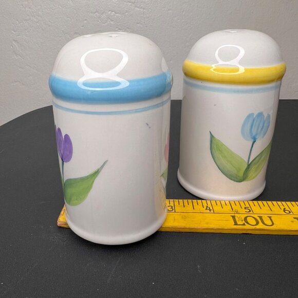 Mervyns 1998 Hand-Painted Tulip Ceramic Salt & Pepper Shakers Blue & Yellow - Picture 9 of 10